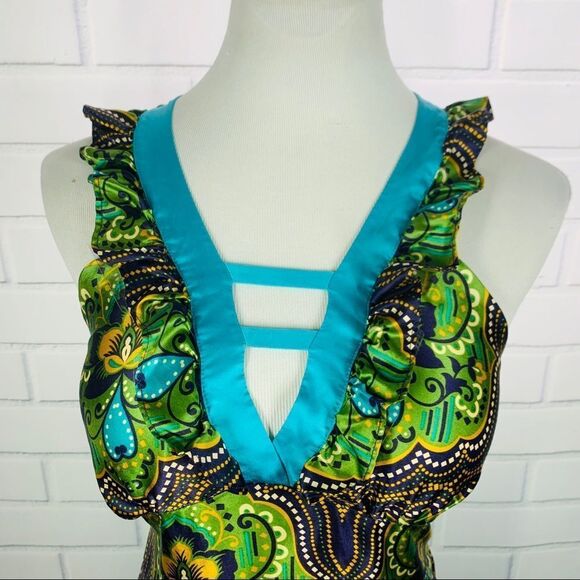 Postella Green Ruffle Sleeve Peacock Tank - Large - Picture 4 of 16